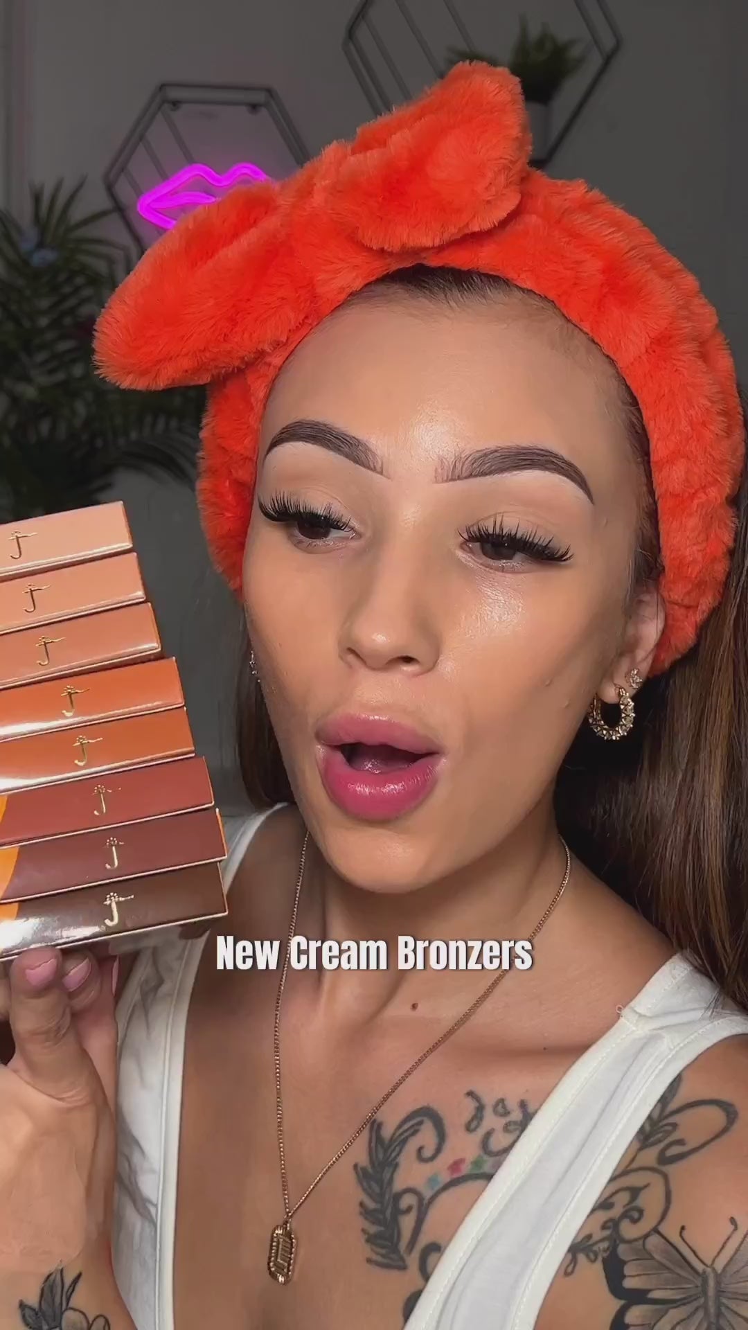 BRONZED CREAM BRONZER thumbnail image